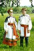 Man's and female wedding costumes. 1920th. Voronezh province.